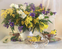 Без бренда «Натюрморт из мимоз и колокольчиков (20шт)» в Йошкар-Оле